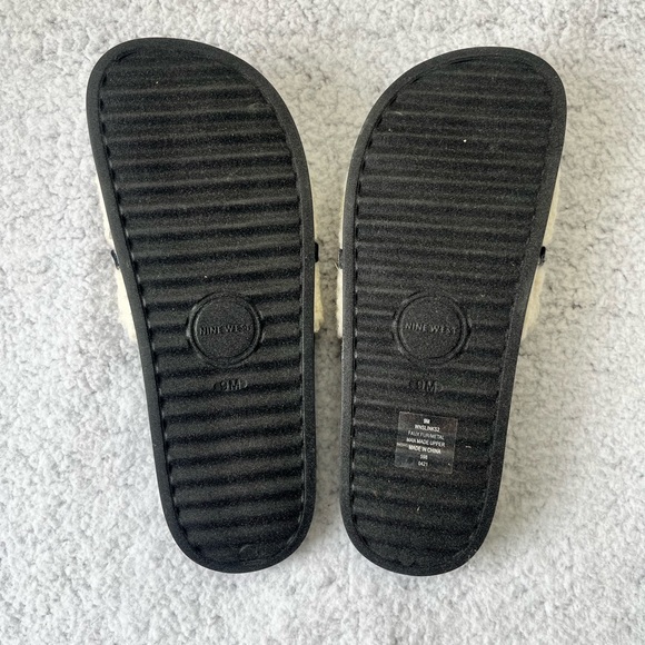 NEW Women's Nine West Cream Faux Fur Slip On Sandals Size 9 M - Picture 5 of 7